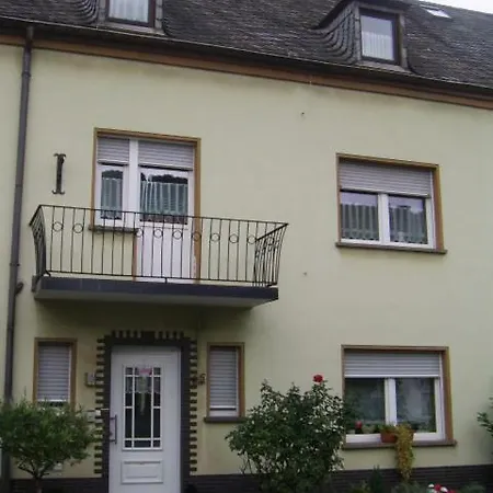 Bergblick * Trittenheim